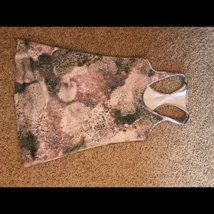 Lululemon Tank, size 8, excellent condition